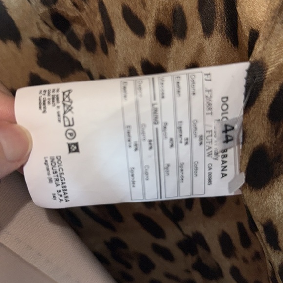 Dolce & Gabbana Nude Blazer With Tiger Print Lining Inside, NWOT, Silver Buttons - Picture 8 of 9